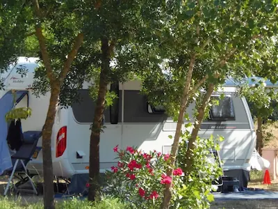 Emplacement de camping pour caravane